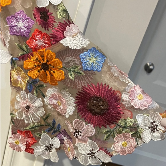 Elliatt Multicolor Floral Embroidered Dress prom wedding easter - Picture 3 of 5